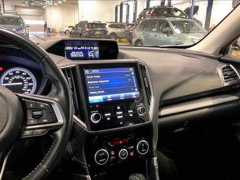 Used 2019 Subaru Forester Limited AWD/4WD image 6
