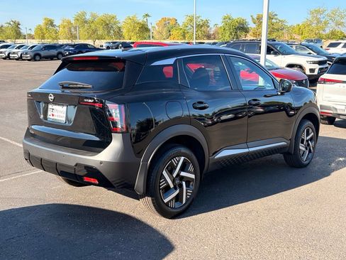 Certified 2026 Nissan Kicks SV FWD image 6