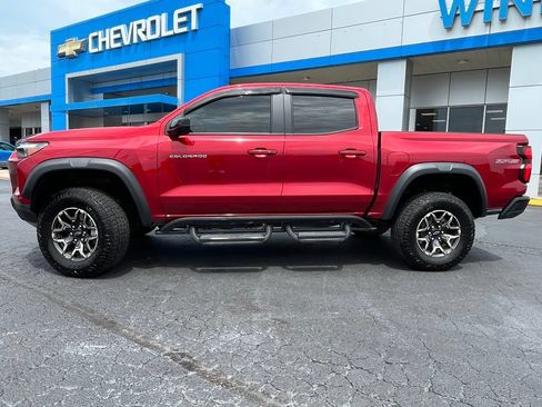 Used 2024 Chevrolet Colorado ZR2 w/ Technology Package AWD/4WD image 8