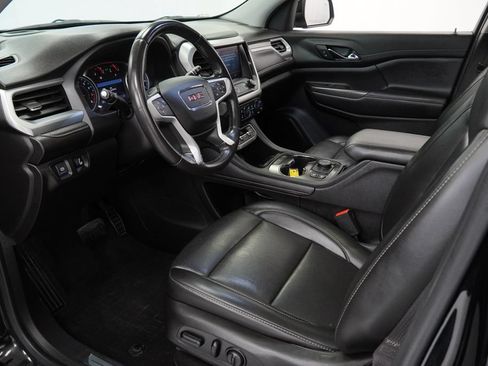 Used 2021 GMC Acadia SLT AWD/4WD image 16