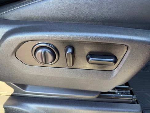 Used 2020 Chevrolet Silverado 2500 LTZ w/ LTZ Plus Package image 14