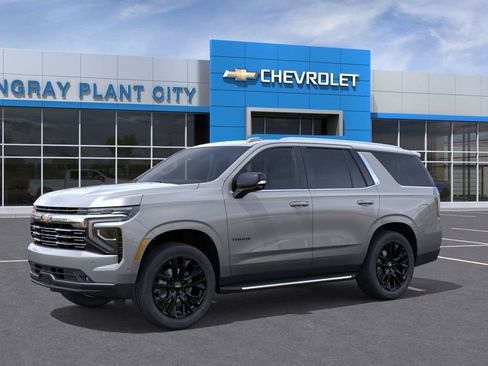 New 2026 Chevrolet Tahoe Premier image 2