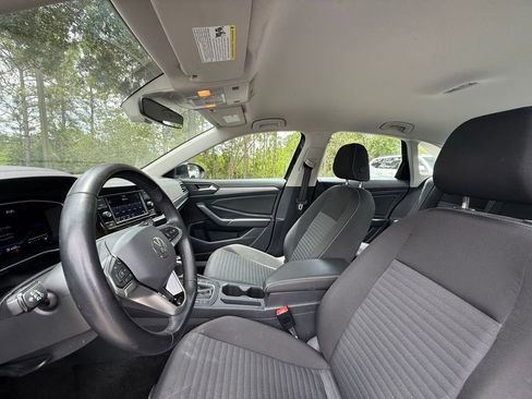 Used 2024 Volkswagen Jetta S FWD image 19