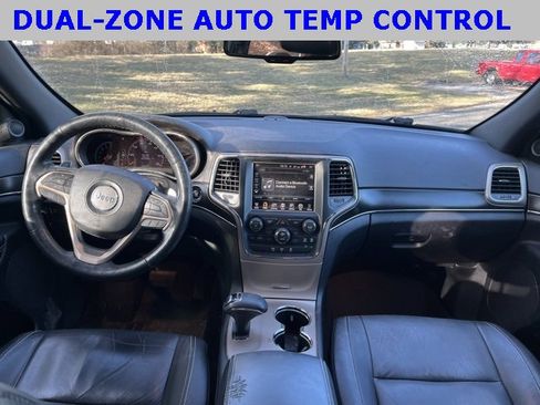 Used 2014 Jeep Grand Cherokee Limited w/ Trailer Tow Group IV image 10