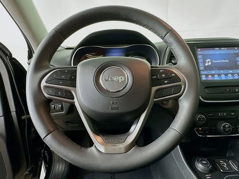 Used 2022 Jeep Cherokee Latitude Lux w/ Sun & Sound Group image 16