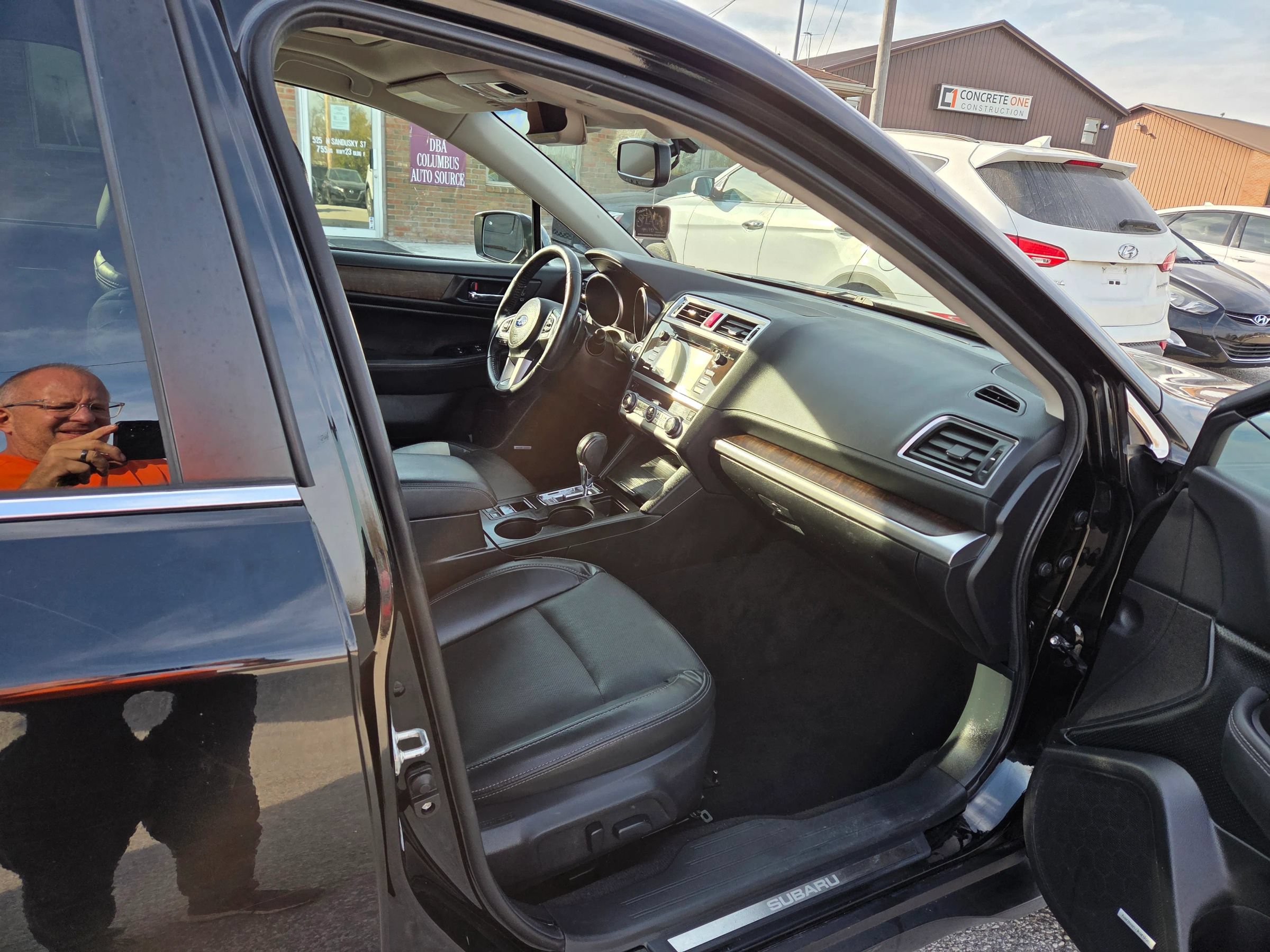 Used 2016 Subaru Outback 2.5i Limited AWD/4WD image 21