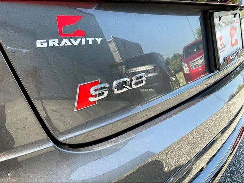 Used 2023 Audi SQ8 Prestige AWD/4WD image 20