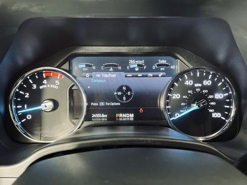 Used 2022 Ford F350 Lariat w/ Chrome Package image 25