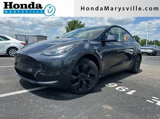 Used 2025 Tesla Model Y Long Range AWD/4WD video 1