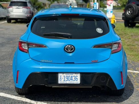 Used 2019 Toyota Corolla XSE FWD image 6