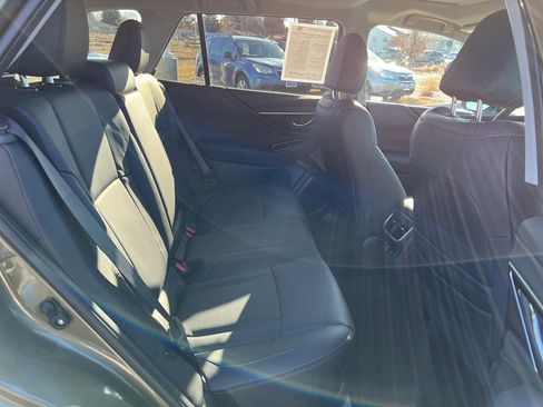 Certified 2025 Subaru Outback Limited image 28