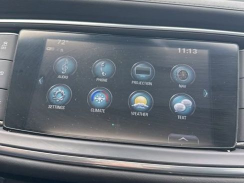 Used 2019 Buick Enclave Avenir w/ Avenir Technology Package AWD/4WD image 24