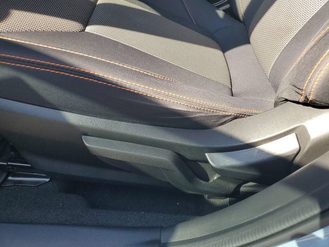Used 2023 Subaru Crosstrek 2.0i Premium AWD/4WD image 11