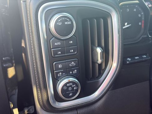 Used 2021 GMC Sierra 1500 Denali w/ Denali Ultimate Package image 32