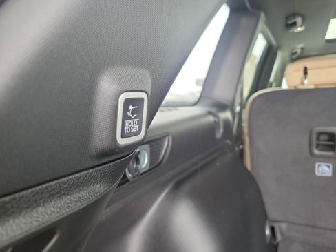 New 2025 Jeep Grand Cherokee Limited w/ Trailer Tow Package image 23