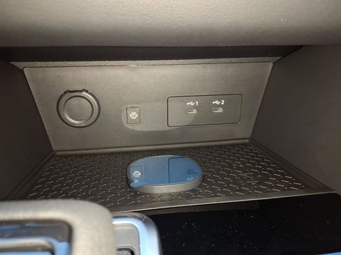 New 2026 Nissan Pathfinder SL image 13