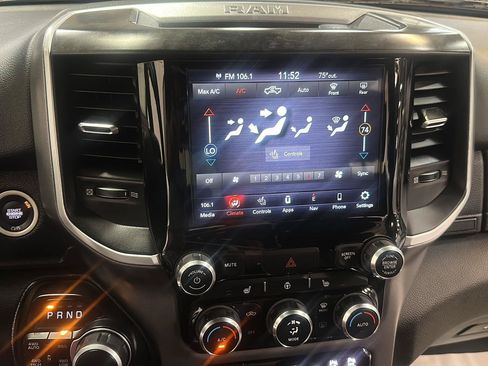 Used 2021 RAM 1500 Big Horn AWD/4WD image 25