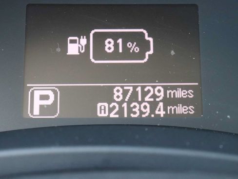 Used 2013 Nissan Leaf SV w/ LED & Quick Charge Pkg FWD image 11