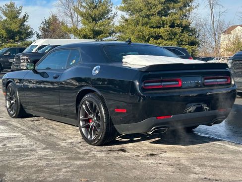 Certified 2023 Dodge Challenger R/T w/ Plus Package image 5