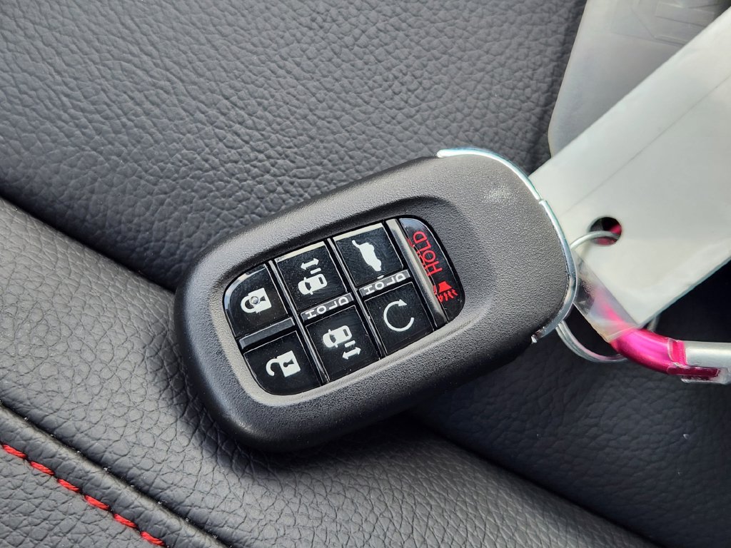 New 2026 Honda Odyssey Sport-L image 24