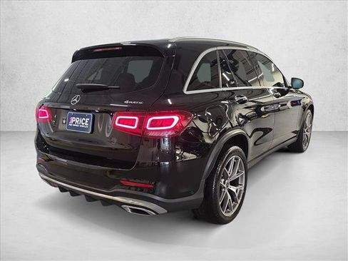 Used 2021 Mercedes-Benz GLC 300 4MATIC image 5