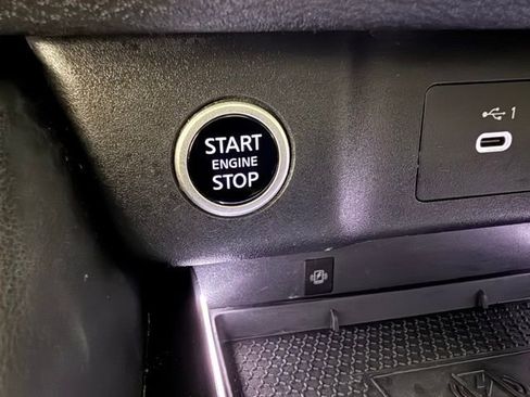 Used 2023 Nissan Rogue Platinum w/ Platinum Premium Package image 25