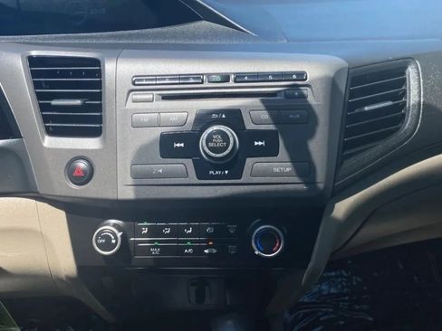 Used 2012 Honda Civic LX image 13
