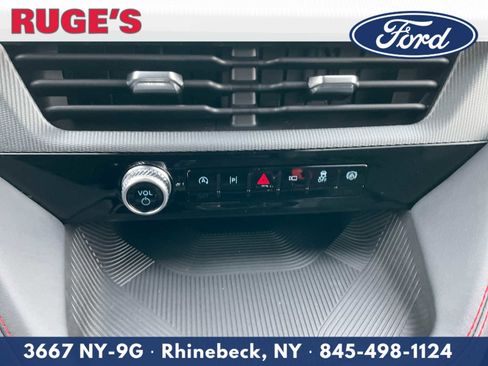 New 2026 Ford Explorer ST-Line w/ ST-Line Street Pack image 24