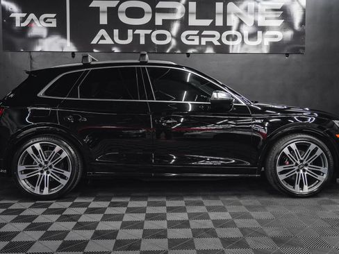 Used 2018 Audi SQ5 Premium Plus w/ Navigation Package AWD/4WD image 16