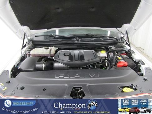 Used 2025 RAM 1500 Warlock AWD/4WD image 47