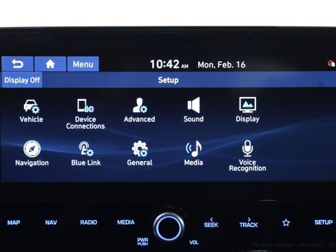 Used 2020 Hyundai Ioniq Limited image 20