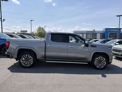 Used 2023 GMC Sierra 1500 Denali Ultimate AWD/4WD image 5