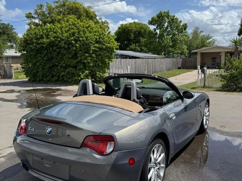 Used 2008 BMW Z4 3.0i image 6