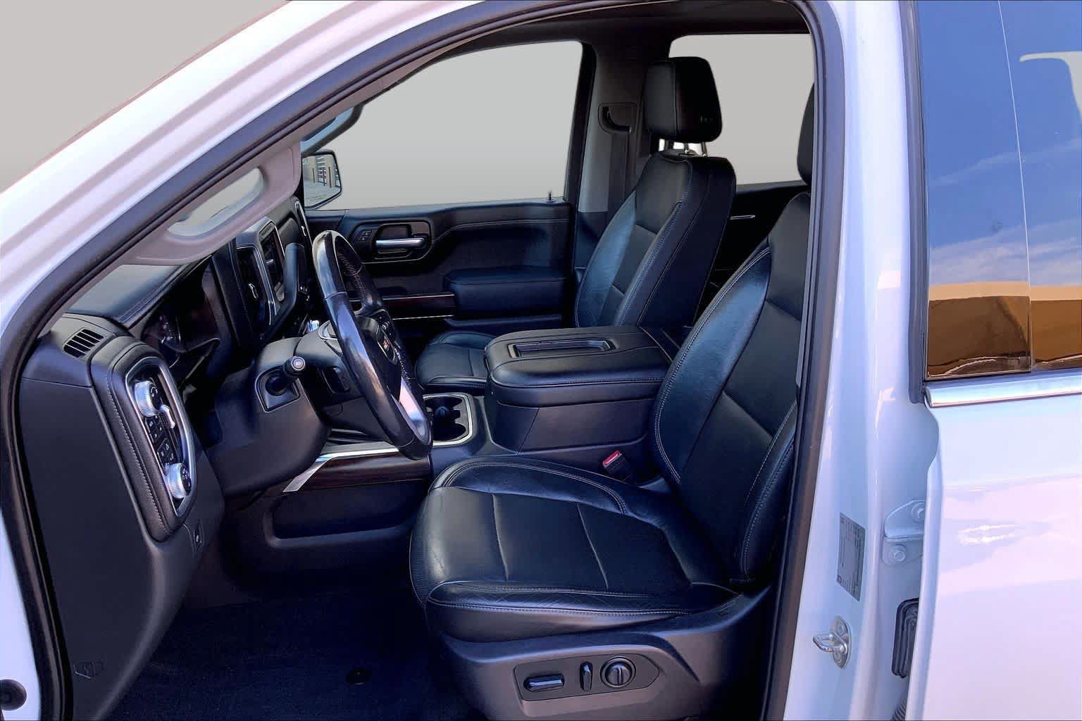 Used 2019 GMC Sierra 1500 SLT w/ SLT Premium Plus Package AWD/4WD image 8