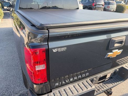 Used 2017 Chevrolet Silverado 1500 LT w/ All Star Edition AWD/4WD image 15