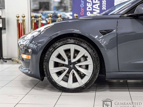 Used 2023 Tesla Model 3 Standard Range RWD image 8