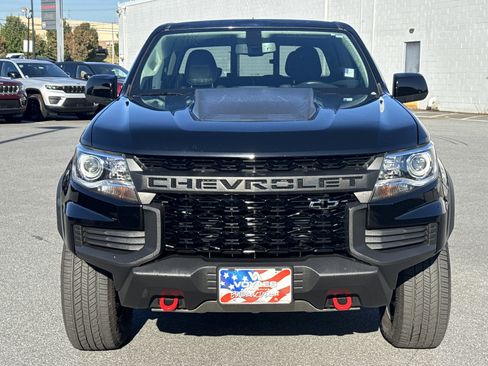 Used 2022 Chevrolet Colorado ZR2 image 2