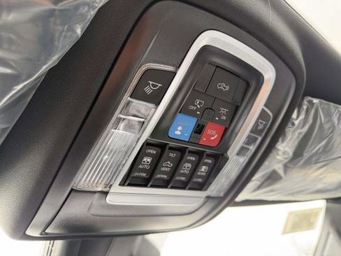 New 2026 RAM 1500 Laramie w/ Night Edition image 18