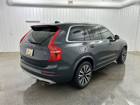 Used 2021 Volvo XC90 T5 Momentum w/ Advanced Package image 37