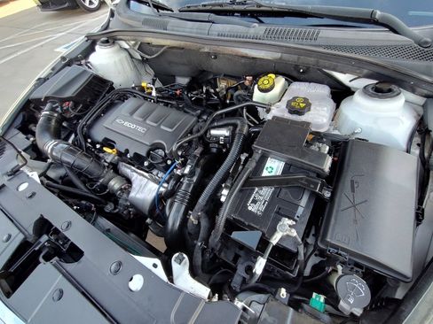 Used 2012 Chevrolet Cruze Eco image 12