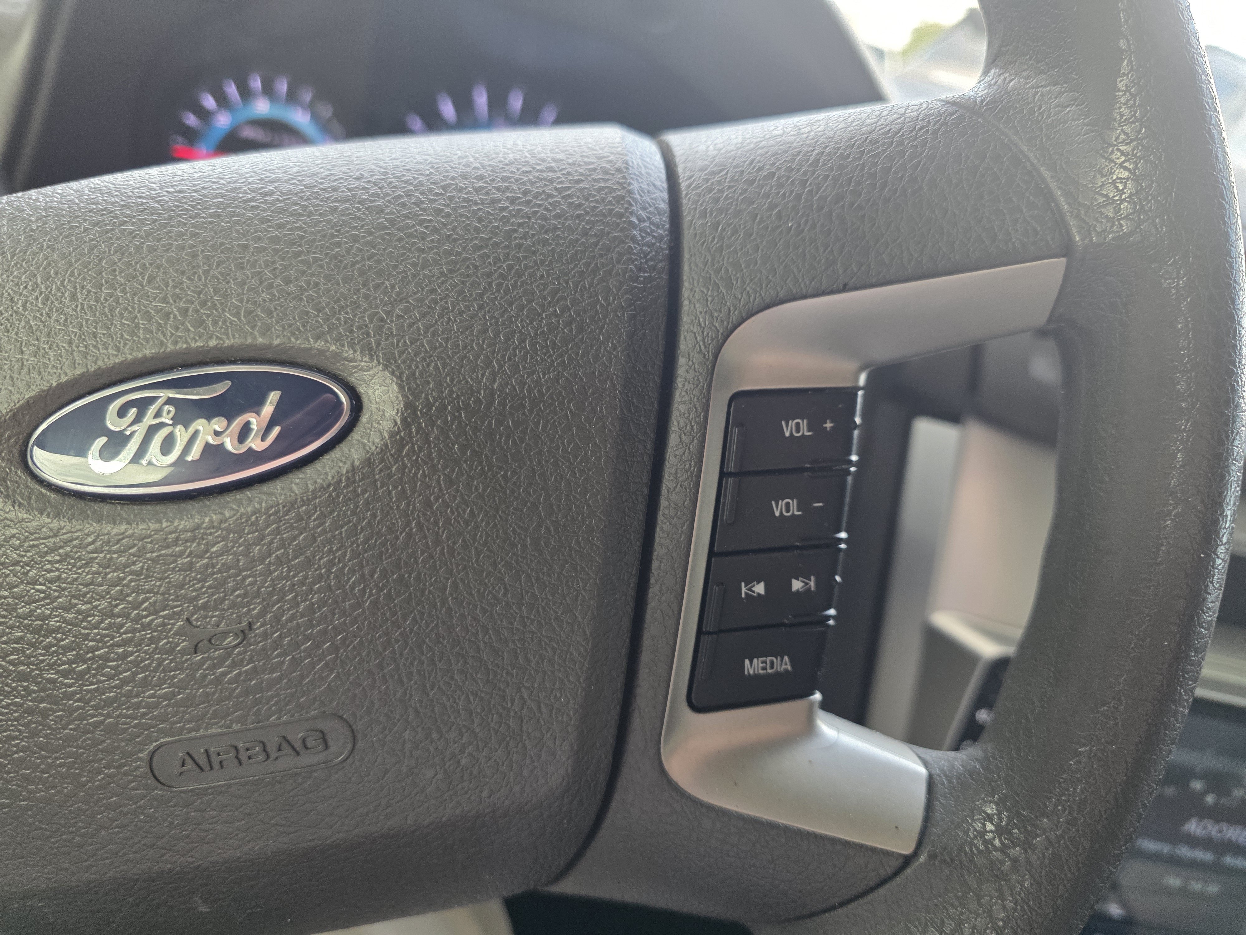 Used 2012 Ford Fusion SE FWD image 23