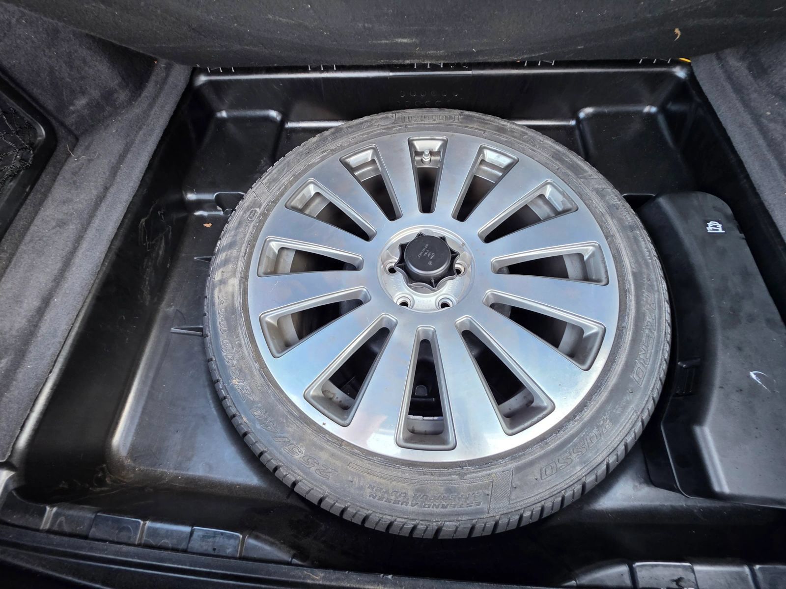 Used 2004 Audi A8 L 4.2 AWD/4WD image 17