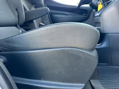 Used 2018 Nissan NV200 SV w/ Navigation Package image 22