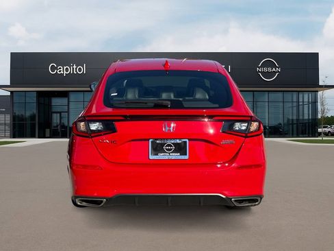 Used 2024 Honda Civic Sport Touring image 6