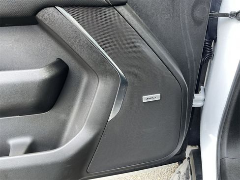 Used 2021 GMC Yukon XL SLT image 24