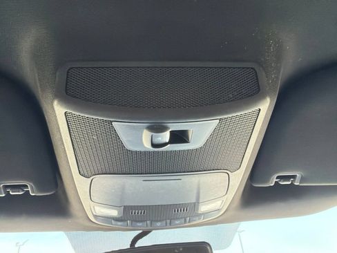 Used 2018 Ford F150 XLT w/ Equipment Group 302A Luxury AWD/4WD image 33