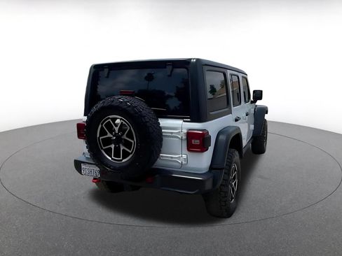 Used 2025 Jeep Wrangler Unlimited Rubicon AWD/4WD image 14