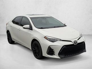 Used 2019 Toyota Corolla XSE video 3