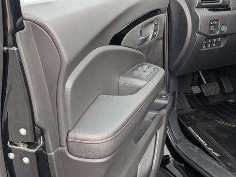 New 2026 Honda Ridgeline Black Edition image 11