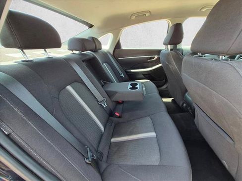 Used 2025 Hyundai Sonata SEL FWD image 15